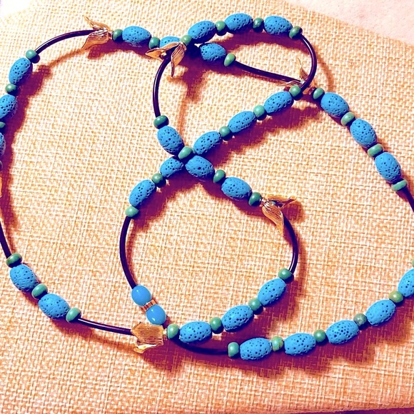 Gold Petals Green Turquoise Blue Lava Necklace - Picture 3 of 5